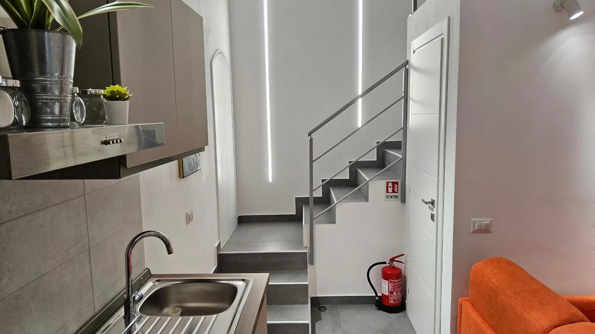 Casa Morena, Nel Cuore Di Napoli 0*, Naples Italy