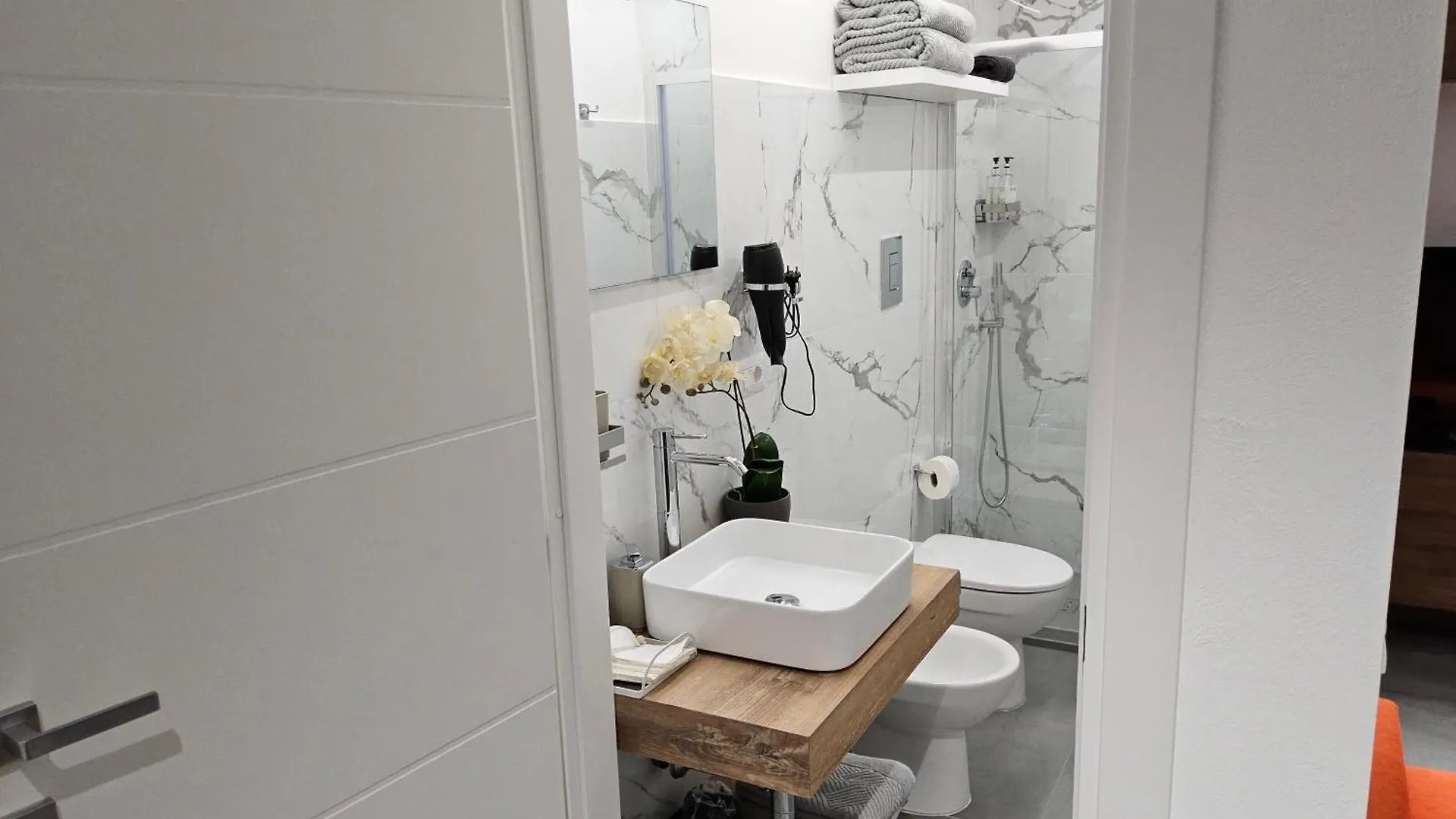 Apartment Casa Morena, Nel Cuore Di Napoli Italy